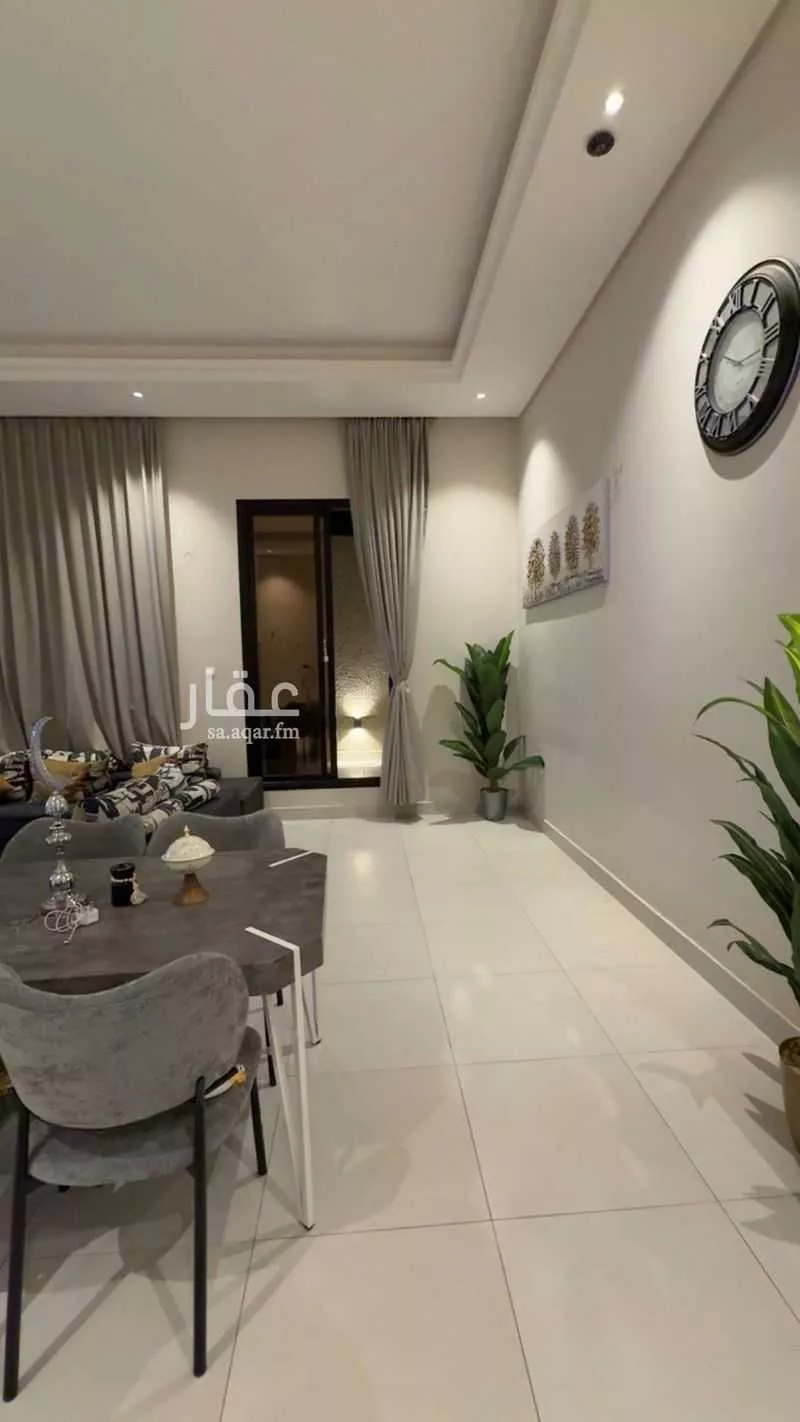 شقة 3 غرف في العارض 1