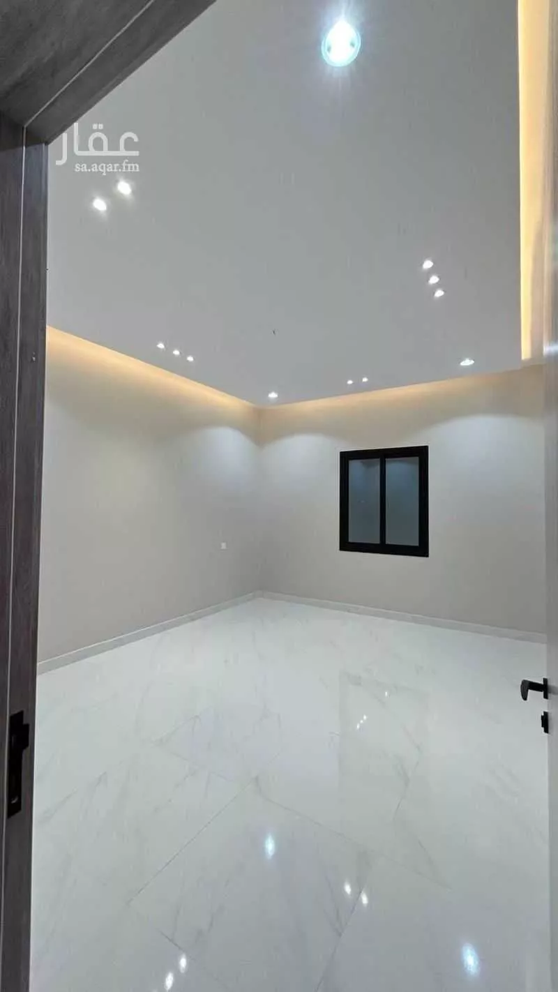 4 bedroom apartment in Warqan, Madinah 7