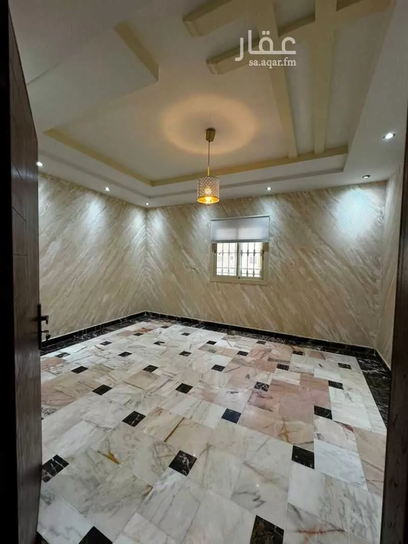 شقة 5 غرف في الروضة 2