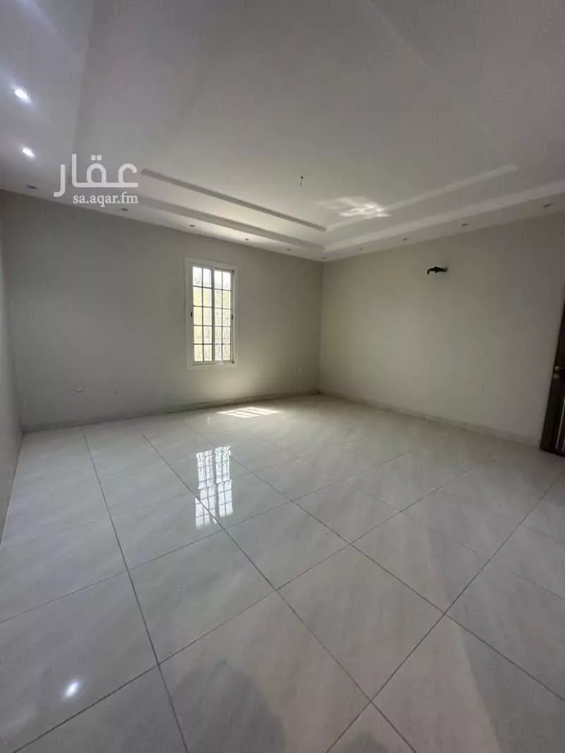 شقة 5 غرف في الريان 4