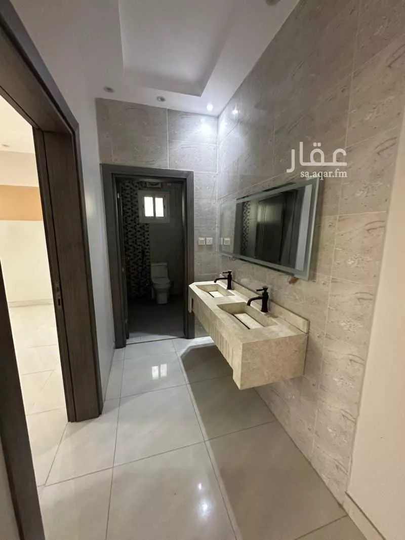 شقة 5 غرف في الريان 5