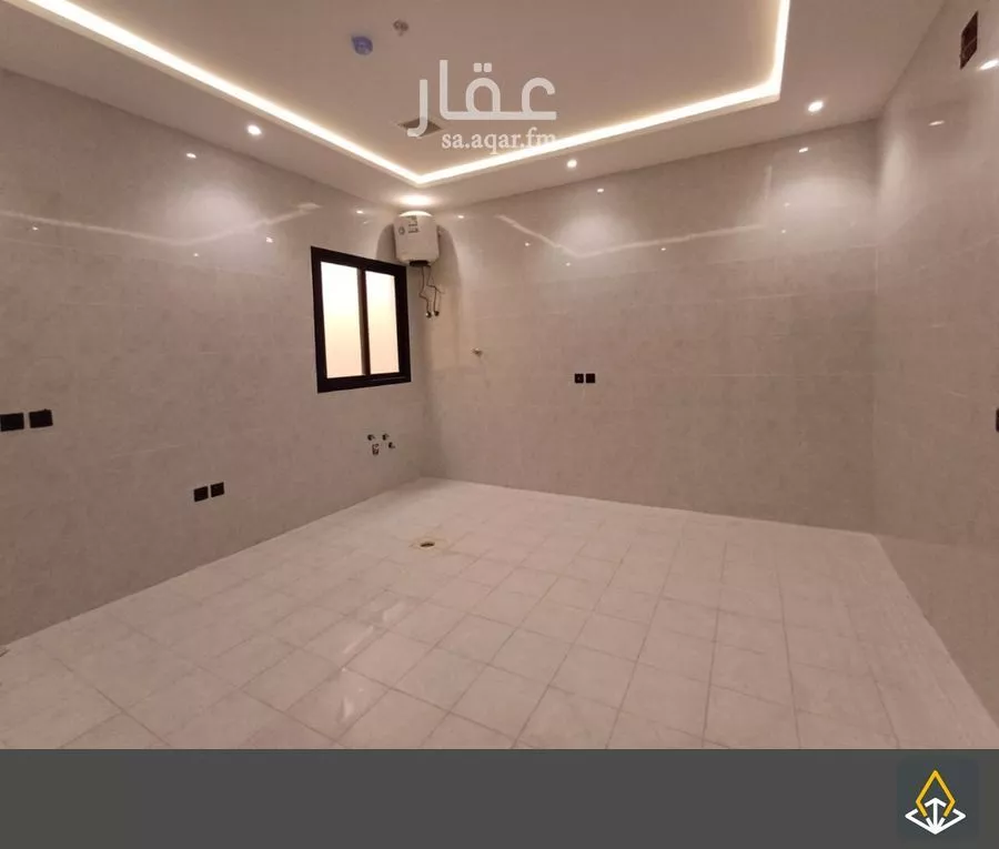 شقة 3 غرف في الرمال 4