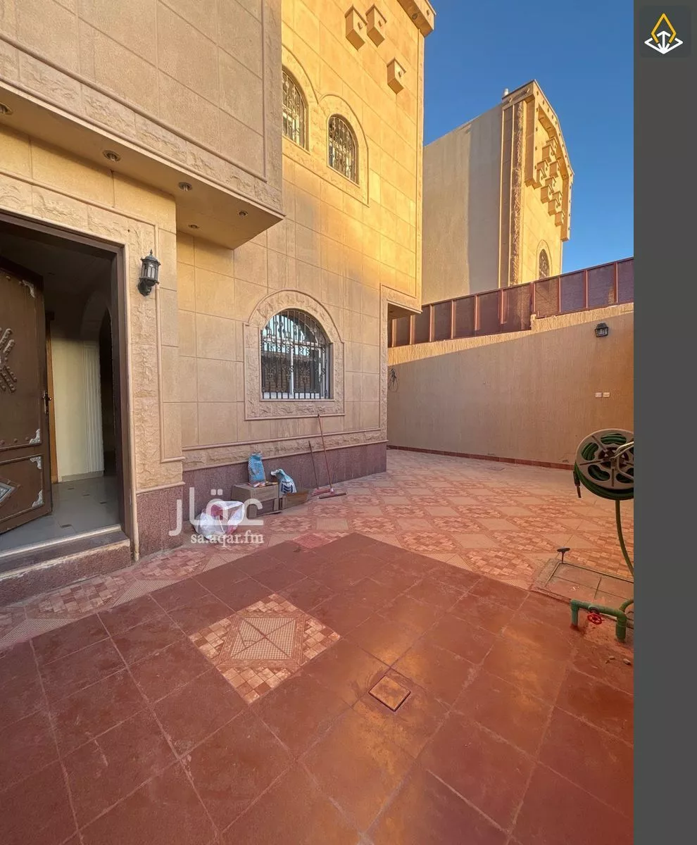 7 bedroom villa in Al Munsiyah 2