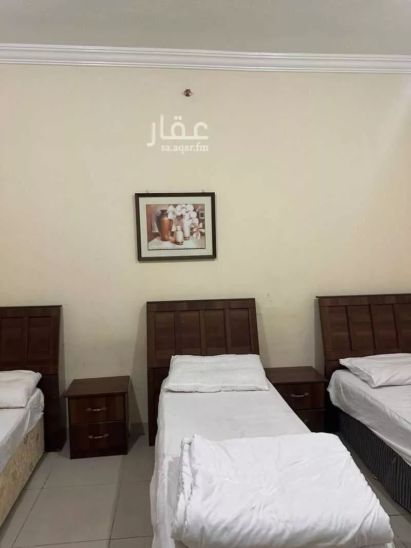 744 sqm building in Al Hijra 2