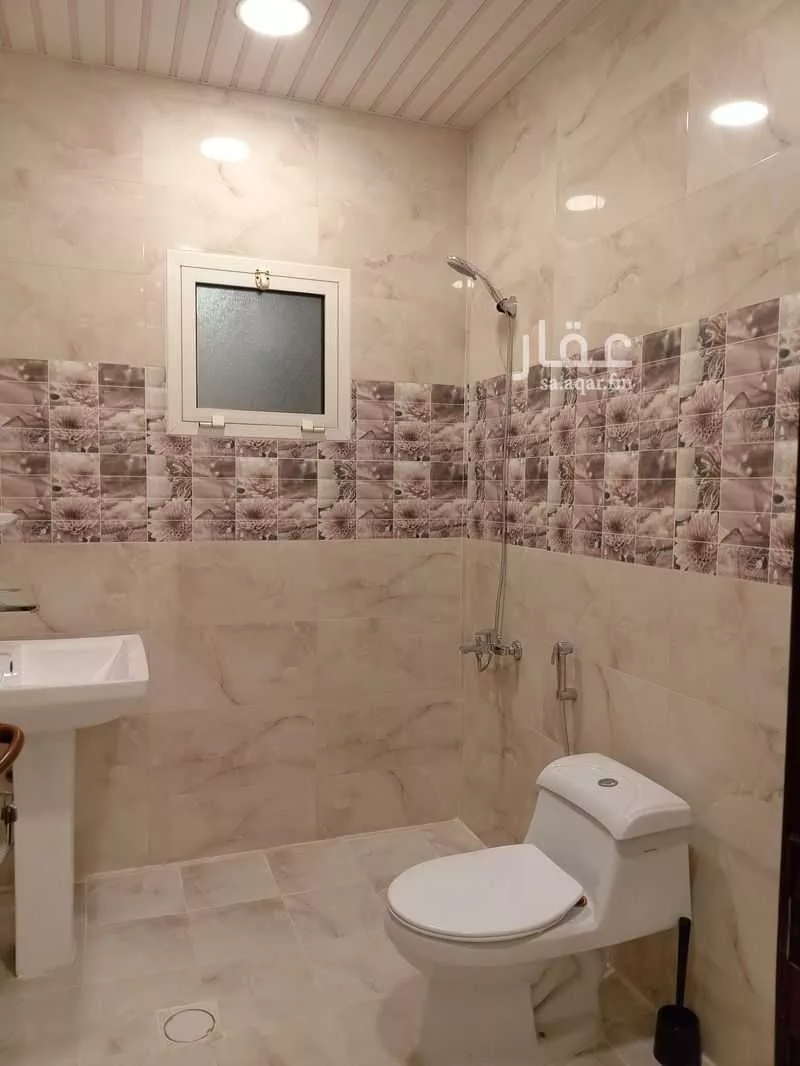 3 bedroom apartment in Ash Shulah, Eastern Province 11