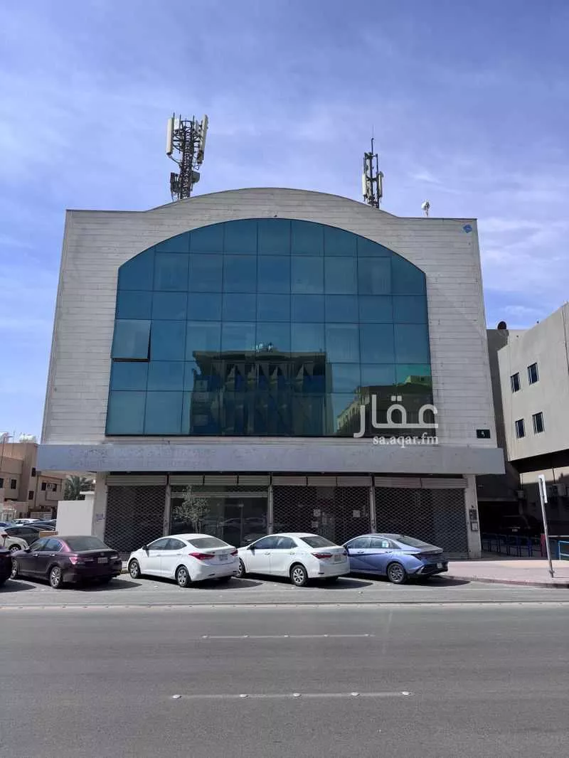 عمارة 1135 م² في الملز 1