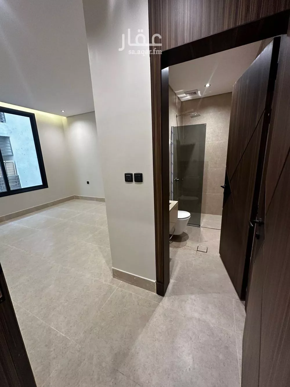 4 bedroom apartment in Al Hamra, Eastern Province 5