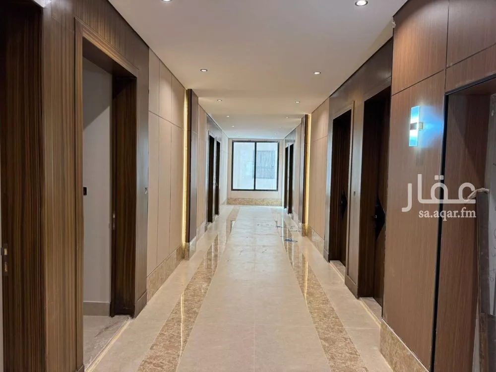 شقة 5 غرف في الحمرا 5