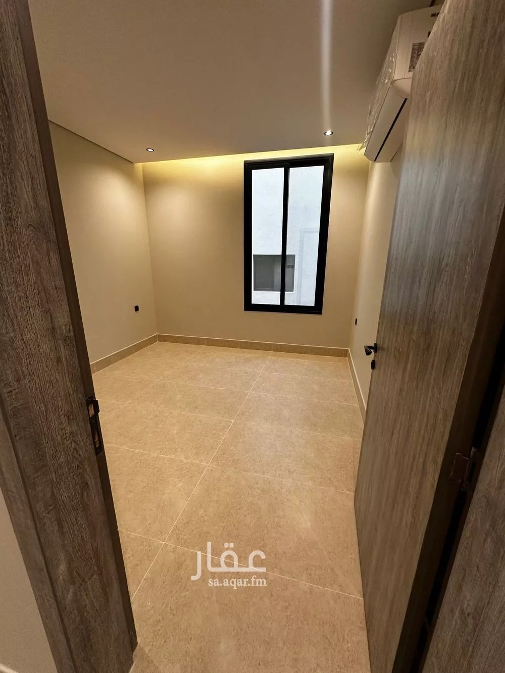 3 bedroom apartment in Al Hamra, Eastern Province 13