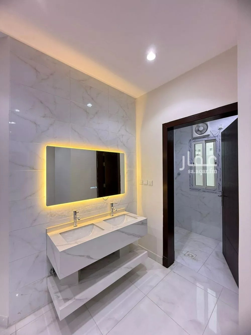 5 bedroom villa in Al Furusiyah 1