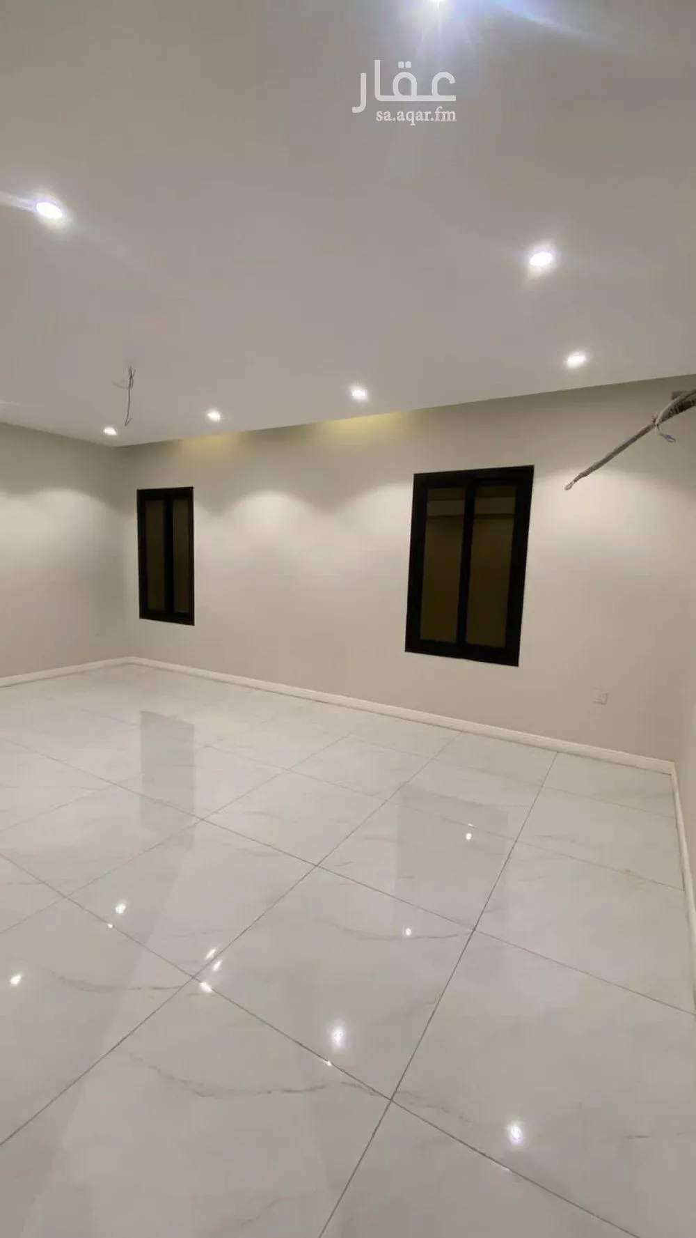 شقة 5 غرف في الواحة 2