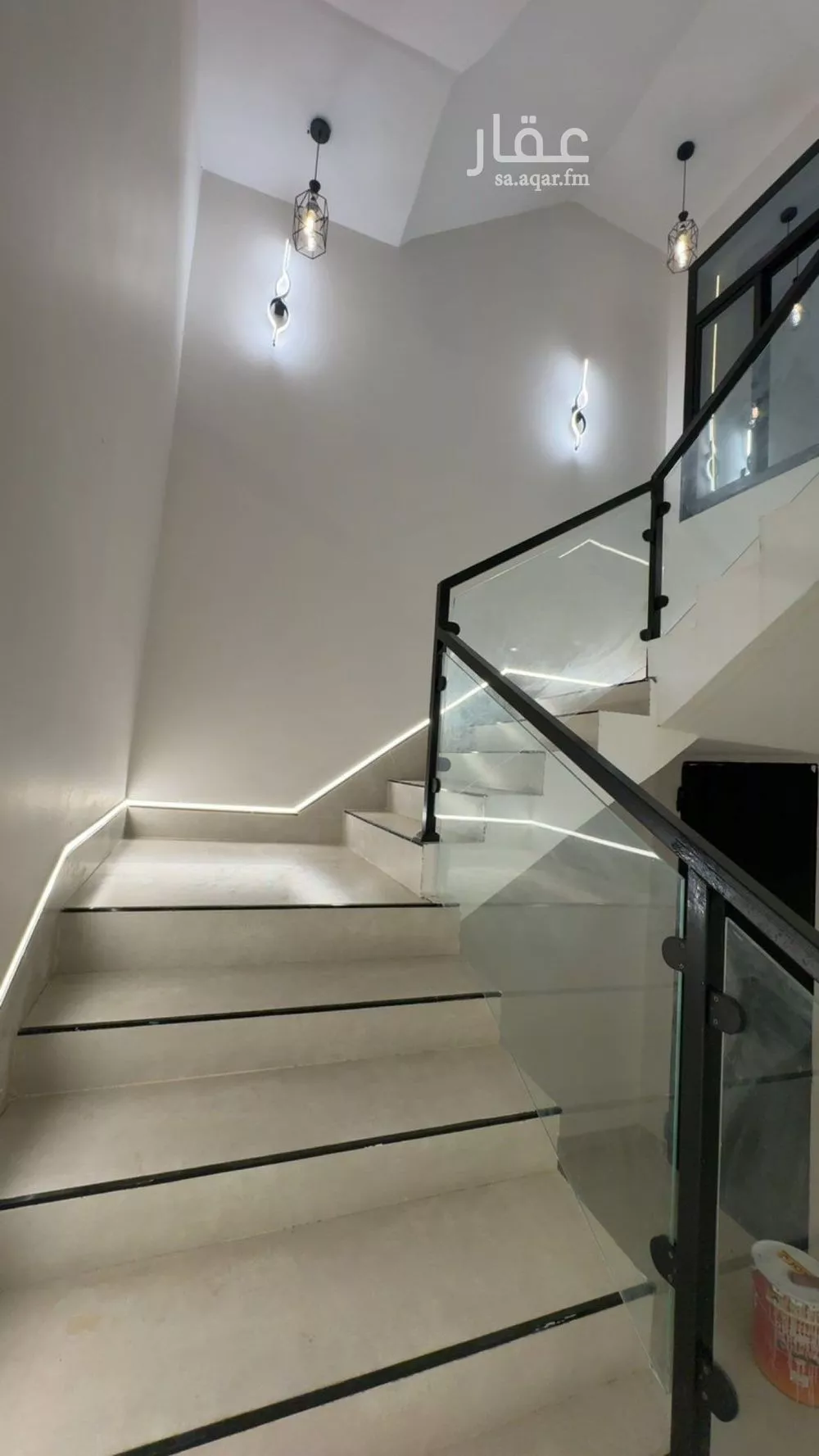 فيلا 6 غرف في بحرة 3