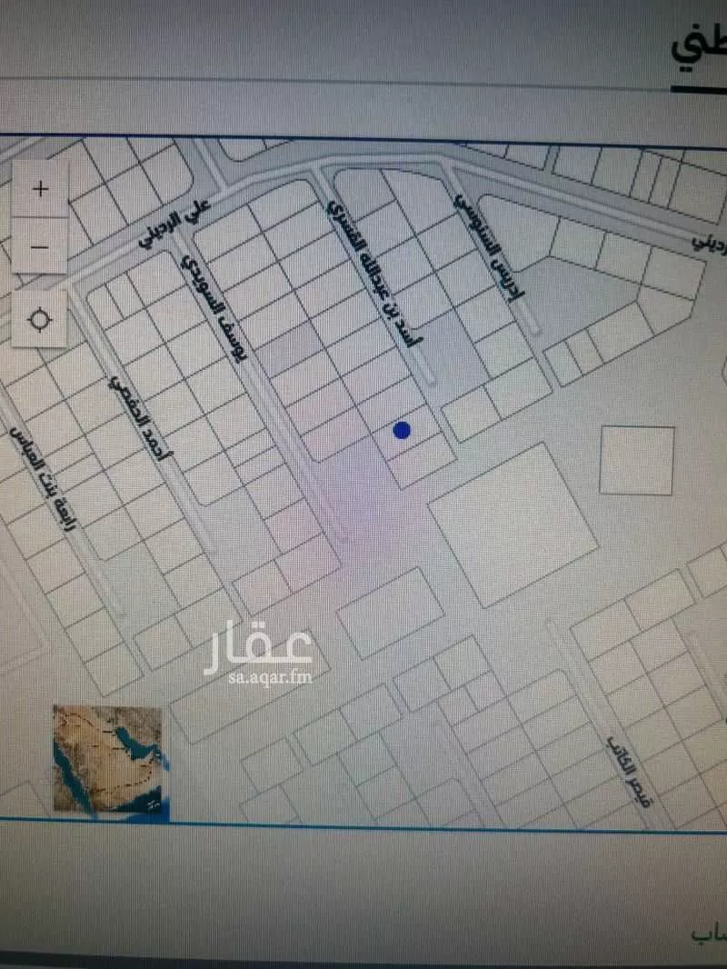 أرض 800 م² في خاخ 2