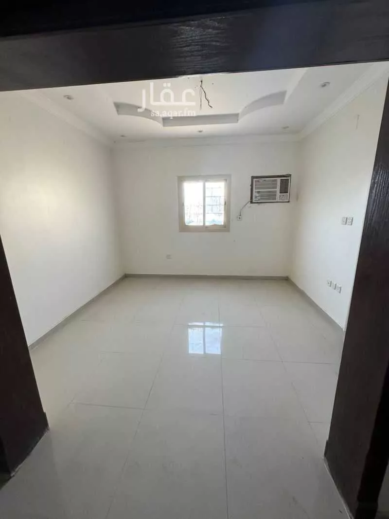 5 bedroom apartment in Muraykh 1