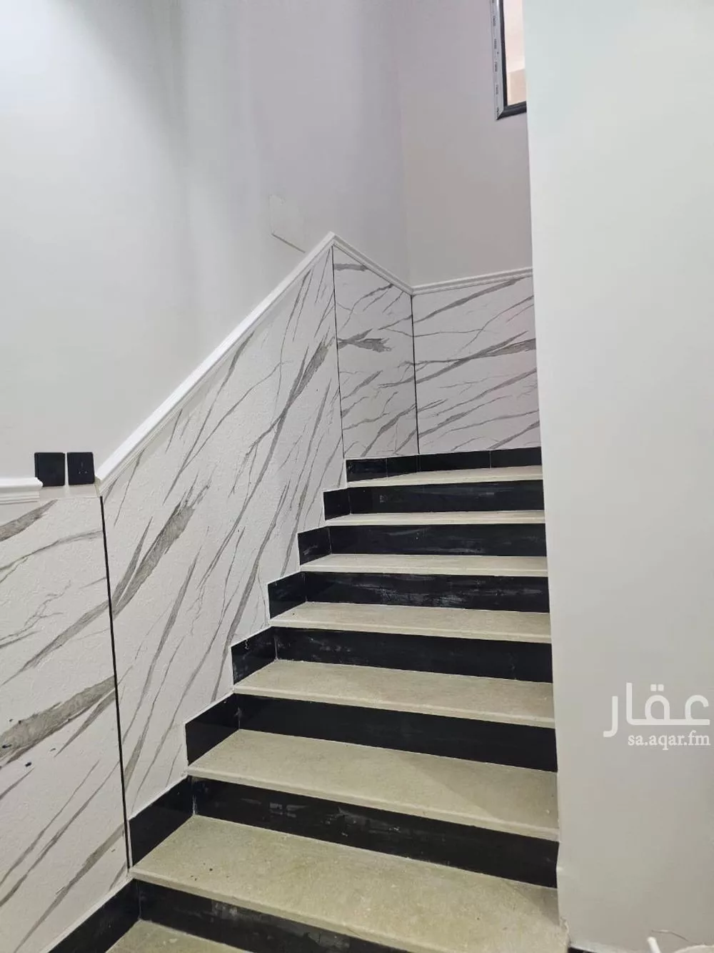 فيلا 9 غرف في الرحمانية 3