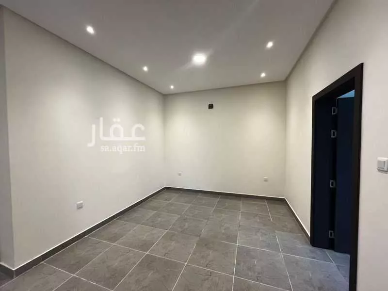 3 bedroom villa in Al Janadriyah, Riyadh 6