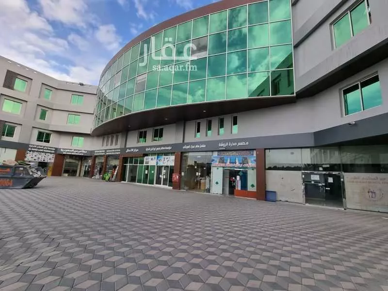 مكتب 4800 م² في الرياض 2