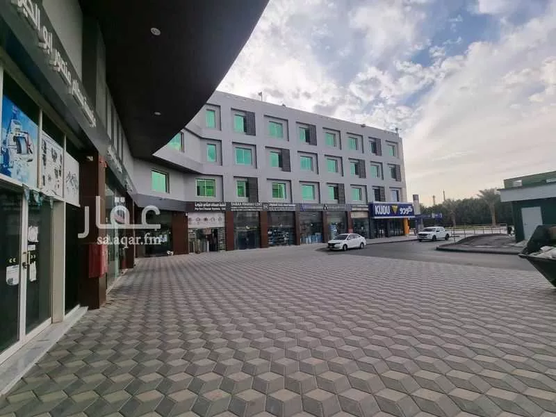 مكتب 4800 م² في الرياض 1