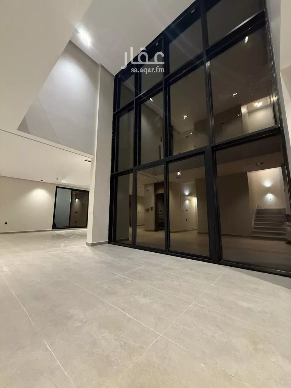 فيلا 7 غرف في الزمرد 4