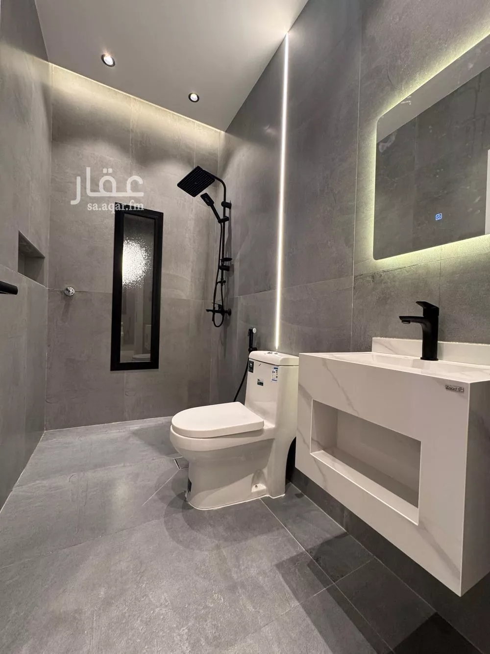 فيلا 12 غرف في الياقوت 4