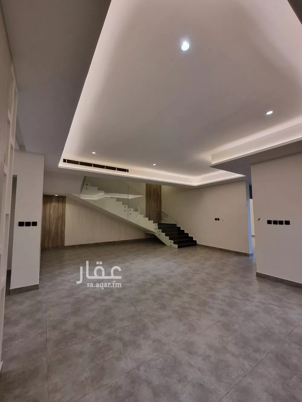 فيلا 7 غرف في الصوارى 5