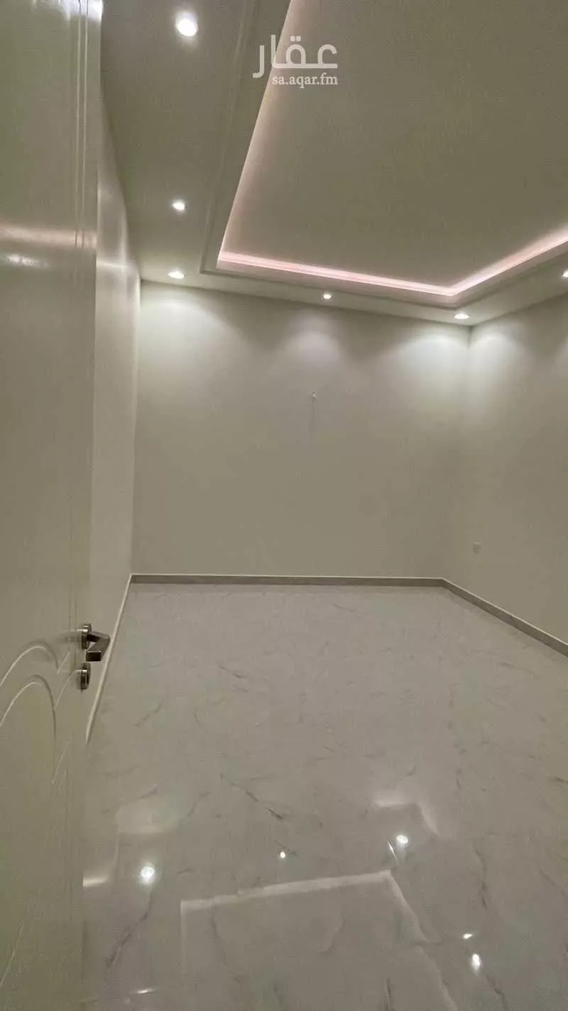 3 bedroom floor in Al Qairawan 3