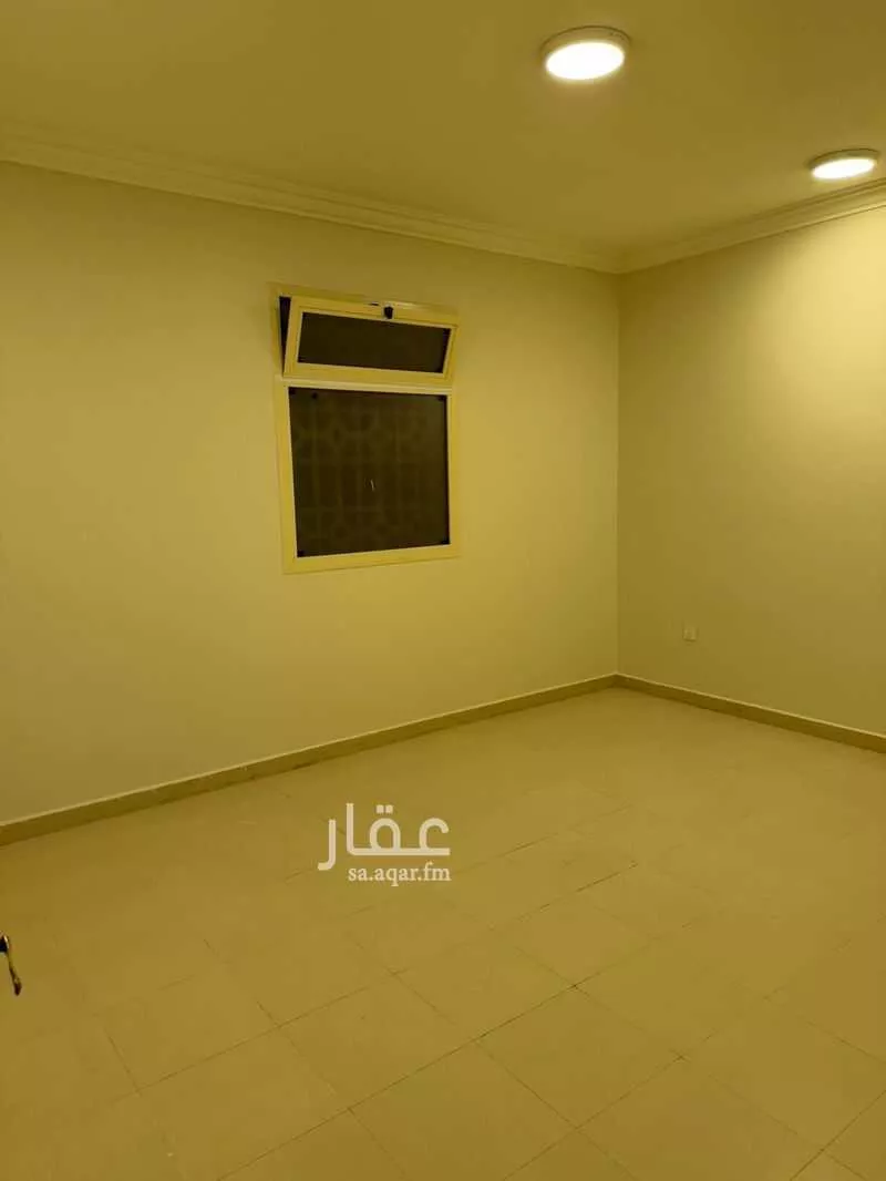 شقة 2 غرف في النزهة 3