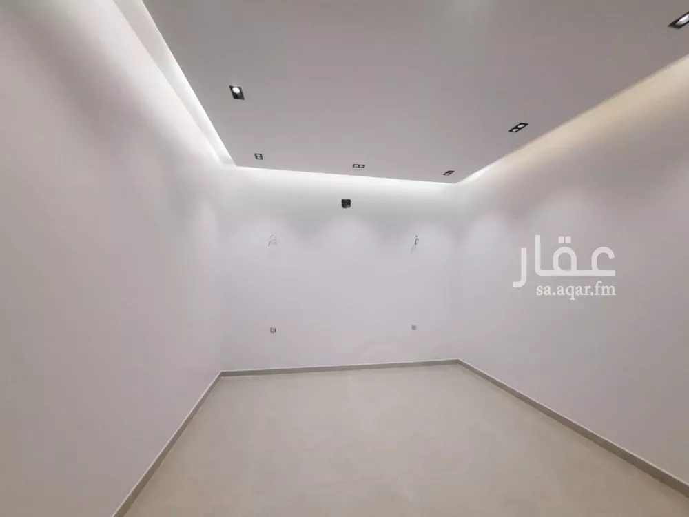 فيلا 5 غرف في طويق 3