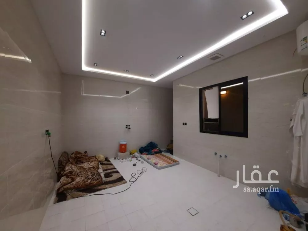 فيلا 5 غرف في طويق 5