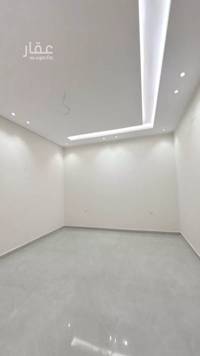 شقة 5 غرف في النزهة 3