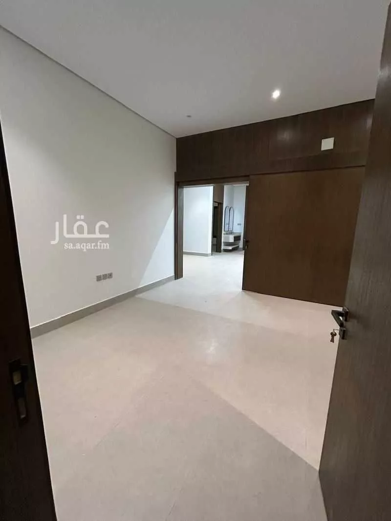 5 bedroom villa in Al Rimal 3