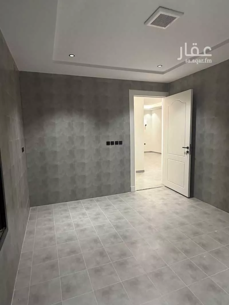 شقة 4 غرف في طويق 2