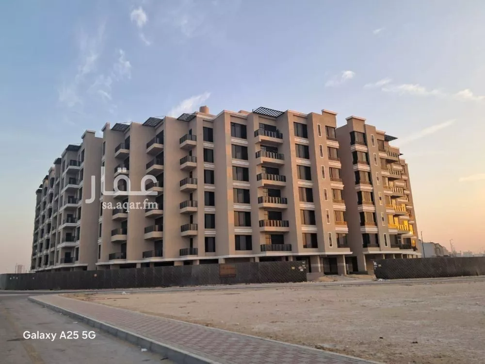5 bedroom apartment in Taibah 2