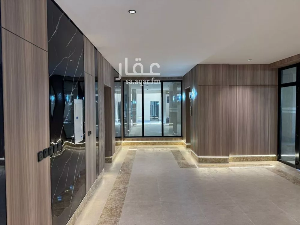 شقة 5 غرف في الحمرا 3