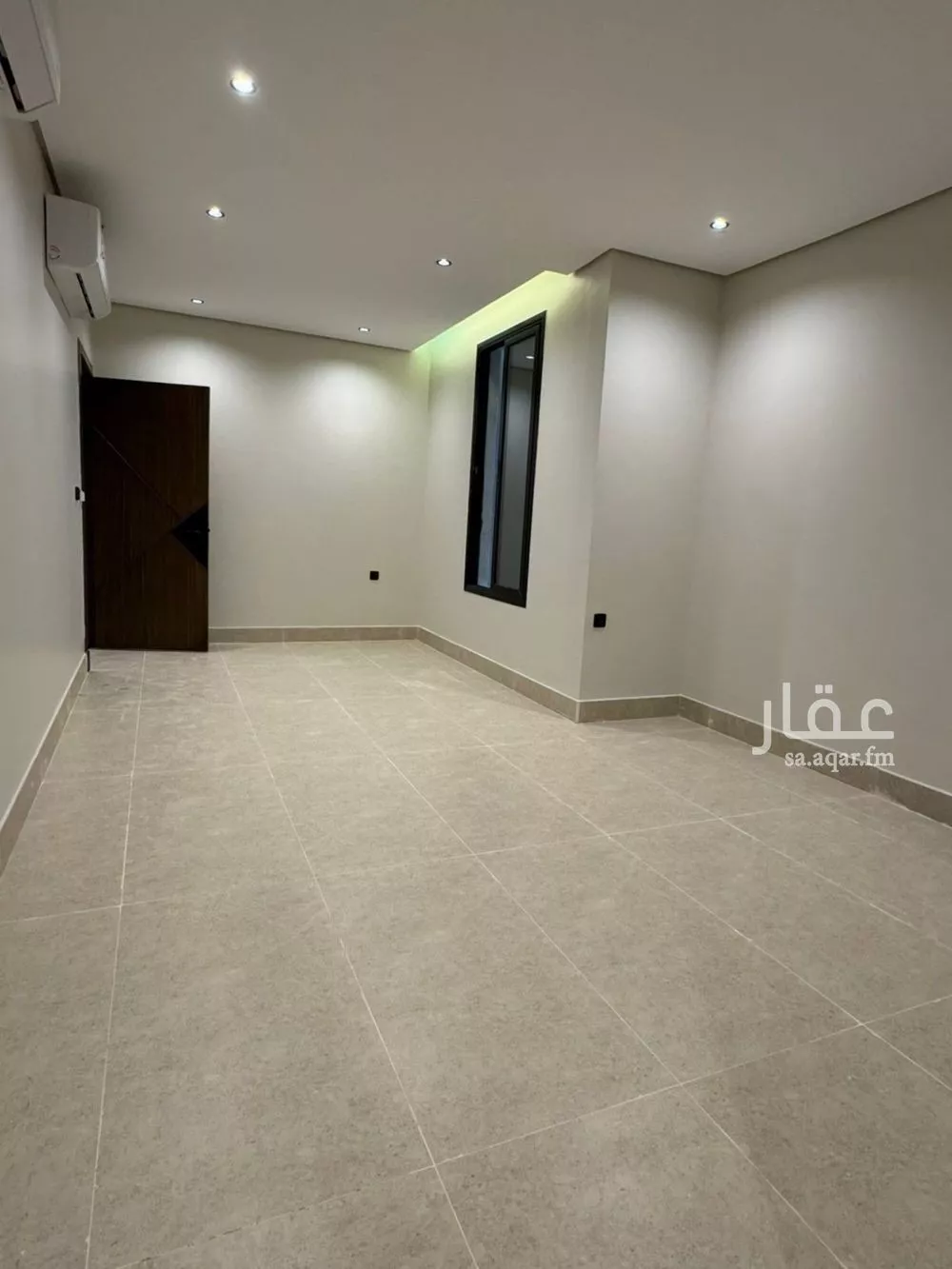 5 bedroom apartment in Al Hamra, Eastern Province 4