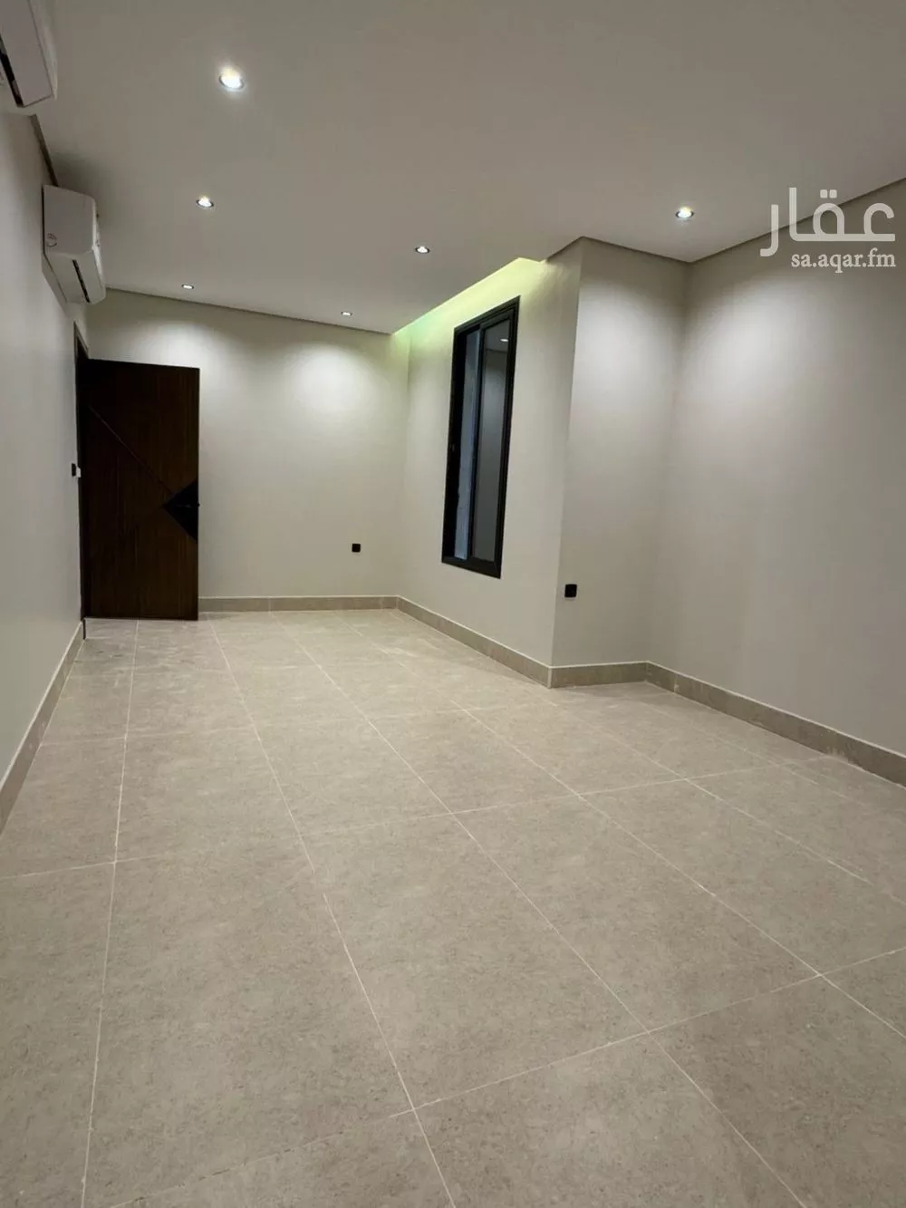 شقة 5 غرف في الحمرا 4