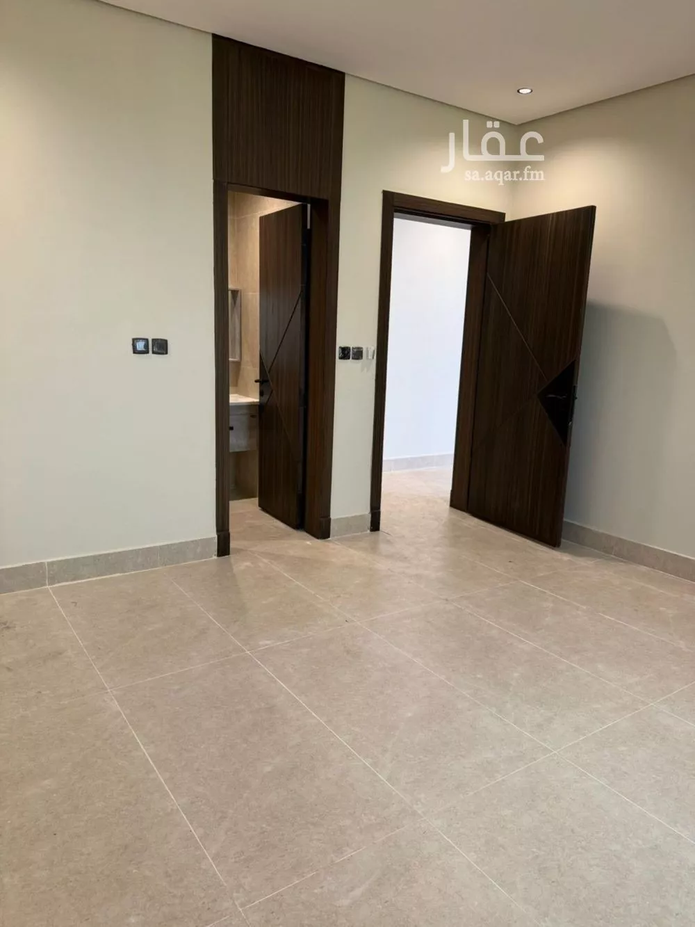 5 bedroom apartment in Taibah, Eastern Province 10