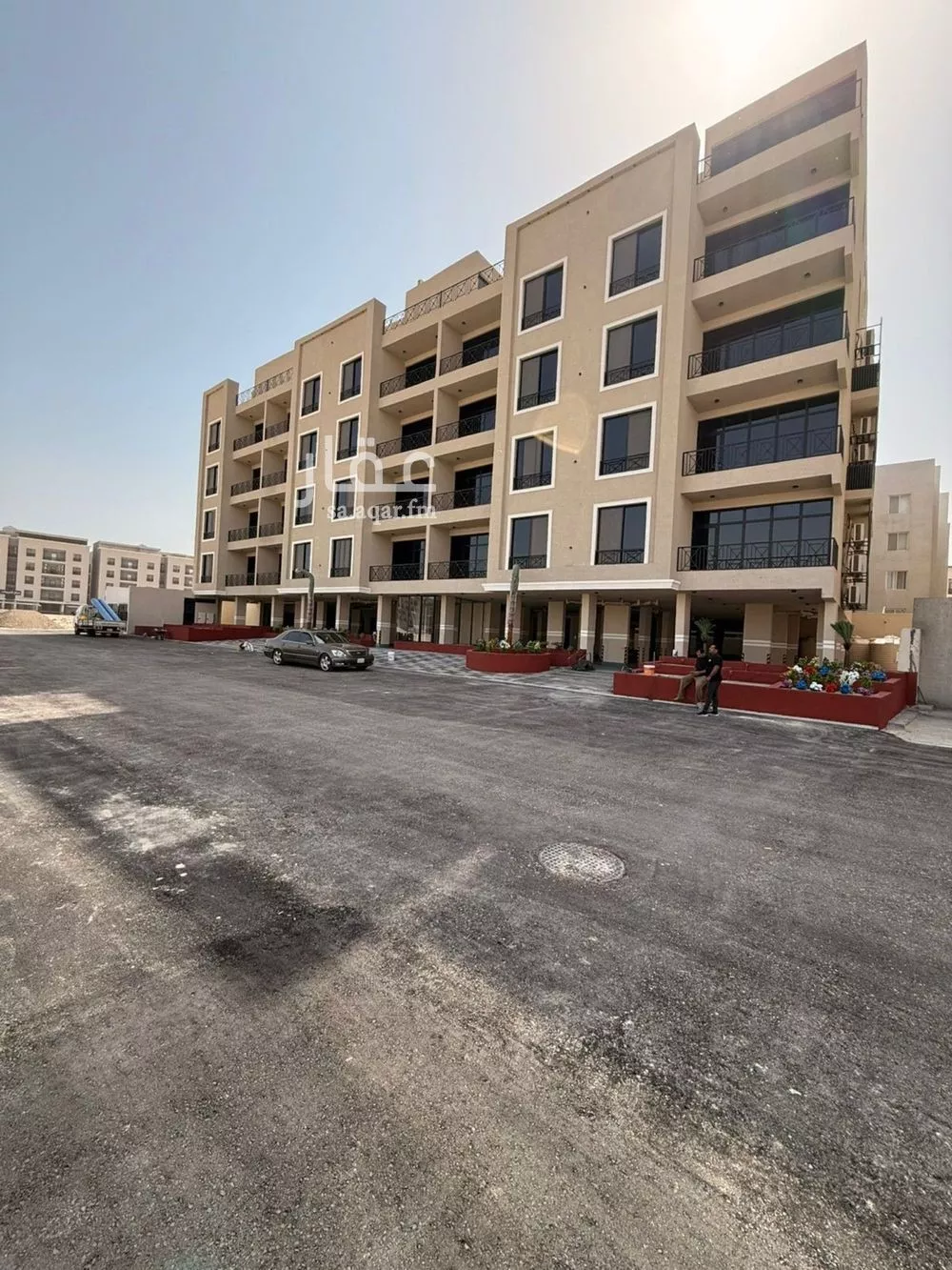 5 bedroom apartment in Al Hamra, Eastern Province 8