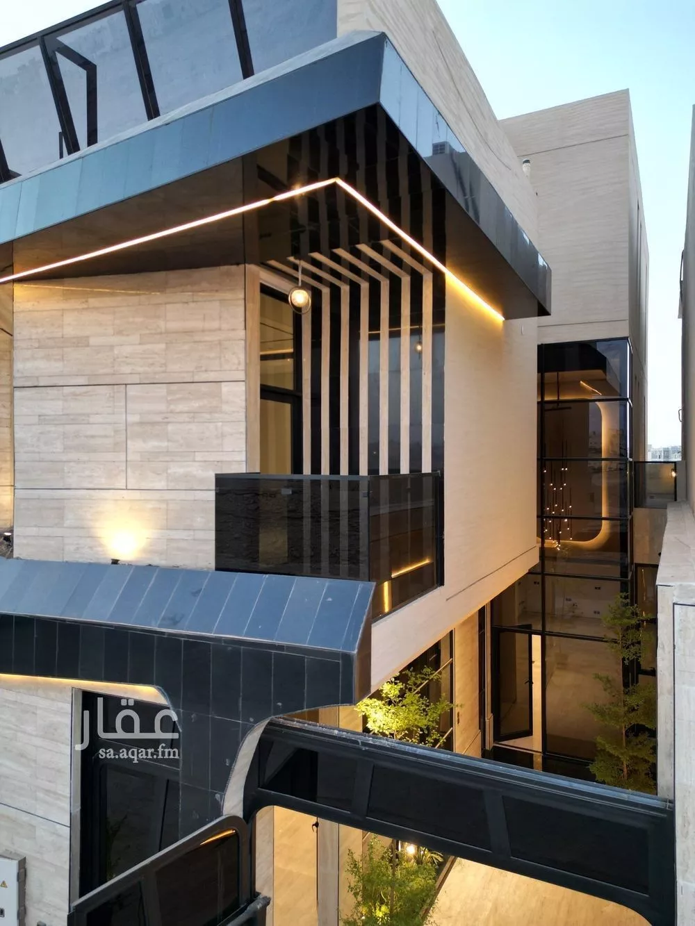 فيلا 7 غرف في المهدية 5