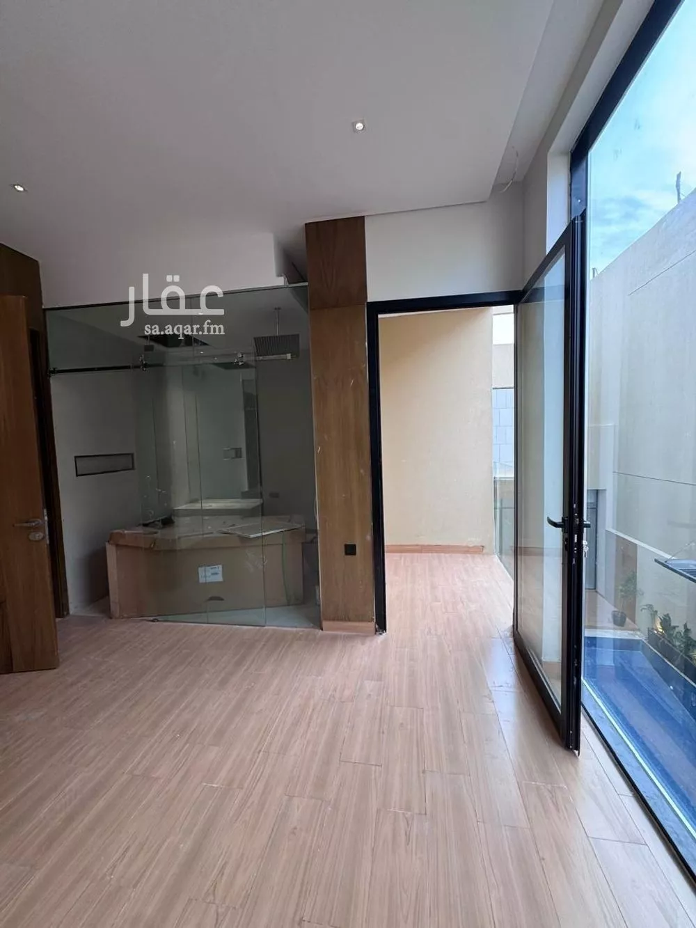 فيلا 6 غرف في المهدية 5