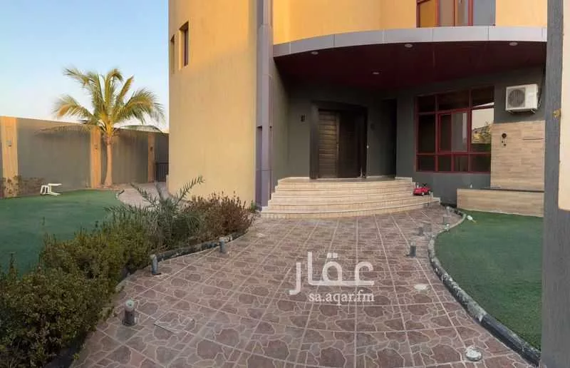 فيلا 8 غرف في اللؤلؤ 3