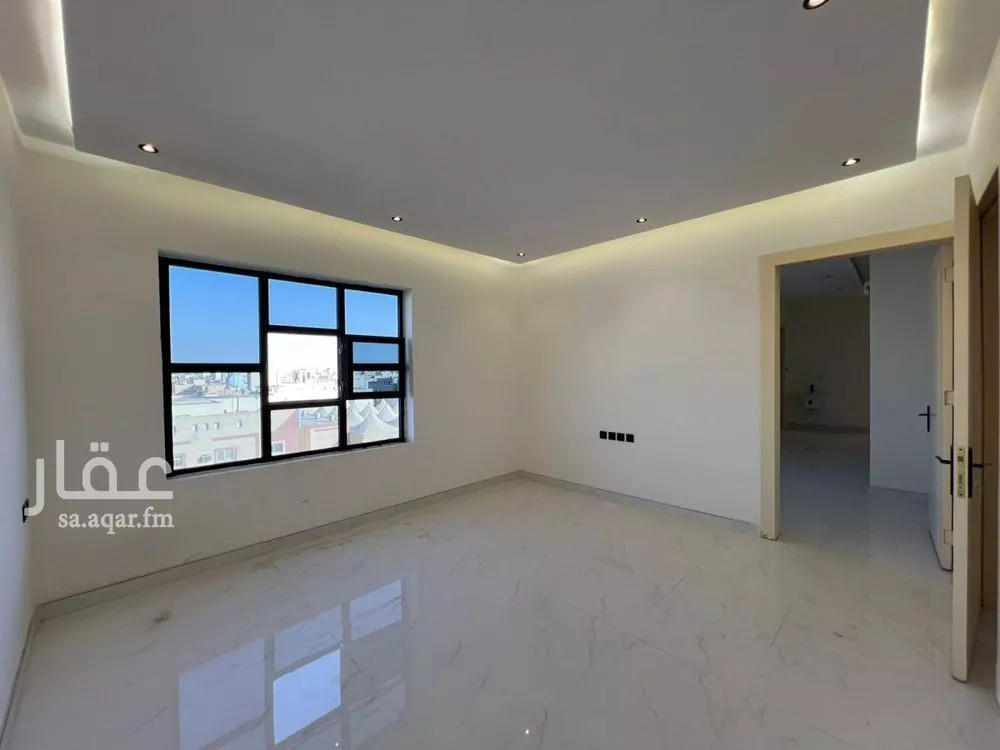 5 bedroom apartment in Dhahrat Namar, Riyadh 6