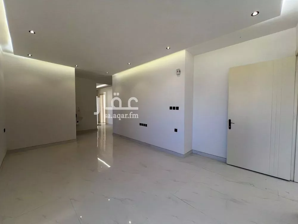 5 bedroom apartment in Dhahrat Namar, Riyadh 10