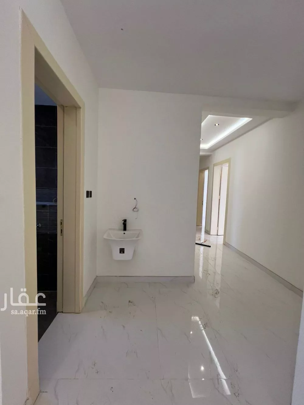 5 bedroom apartment in Dhahrat Namar, Riyadh 9