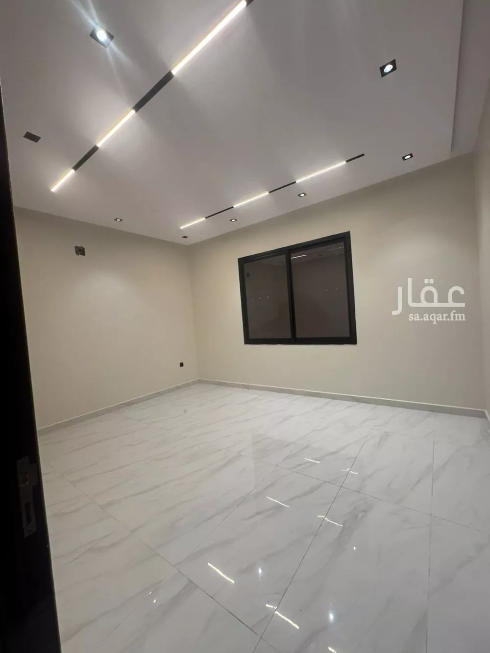 5 bedroom villa in Al Rimal 4