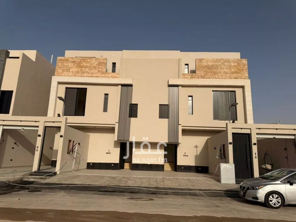 5 bedroom floor in Ash Sharq 2
