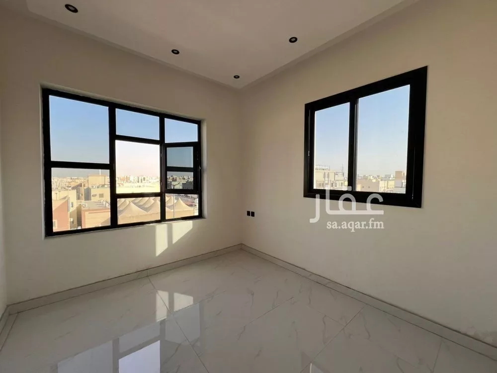 5 bedroom apartment in Dhahrat Namar, Riyadh 18