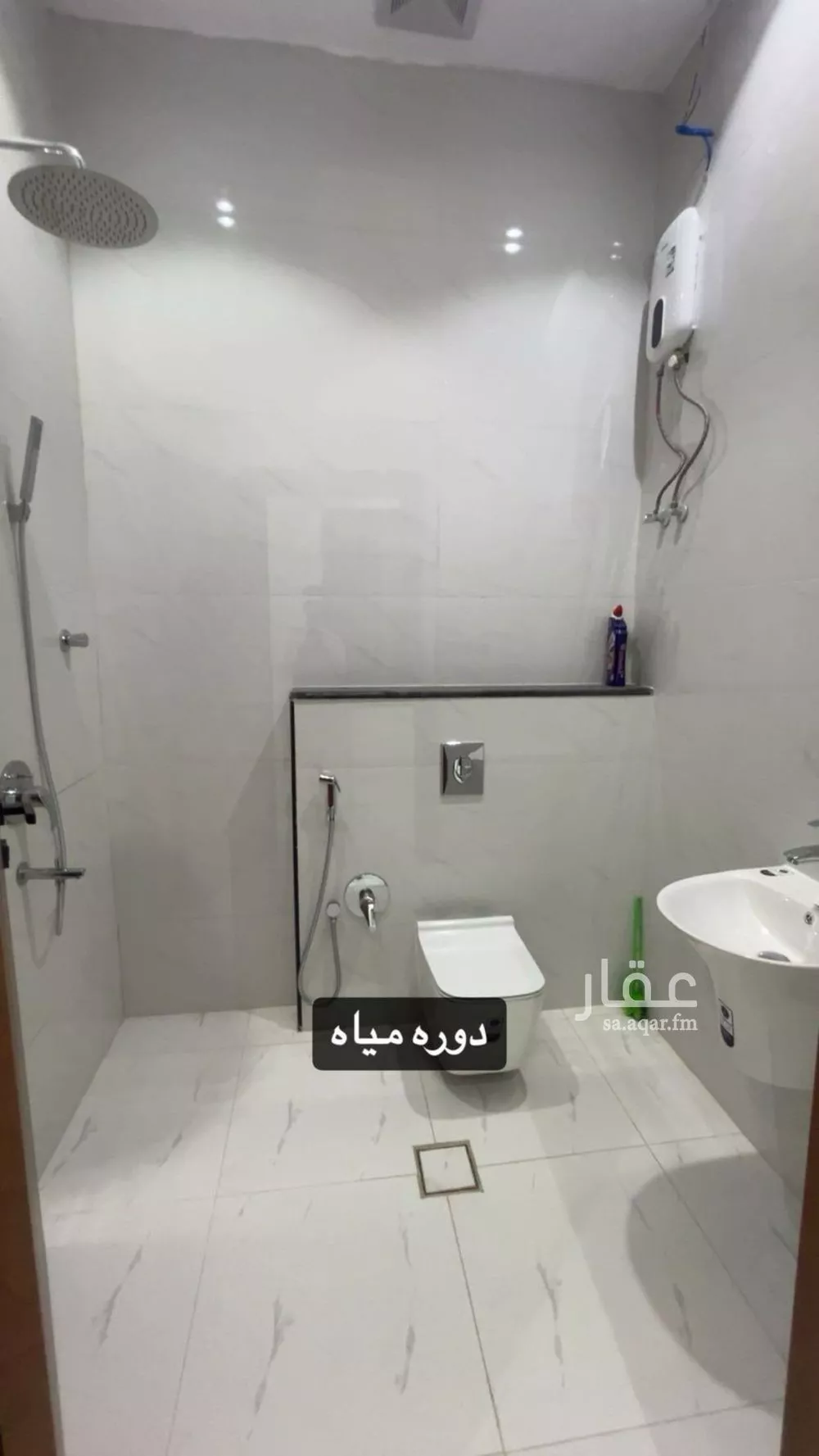 فيلا 9 غرف في الرمال 2