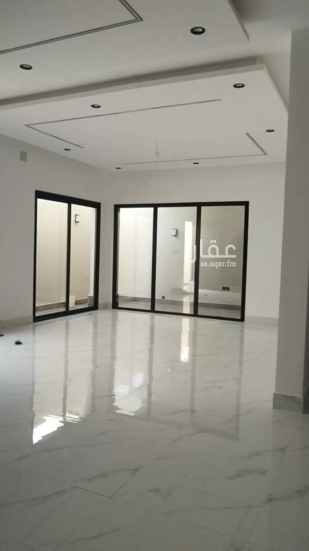 فيلا 9 غرف في الرمال 3