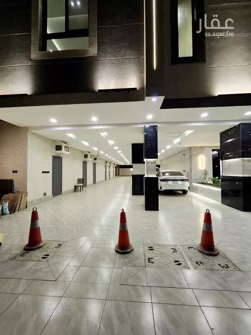 5 bedroom apartment in Al Bashaer, Jeddah 6